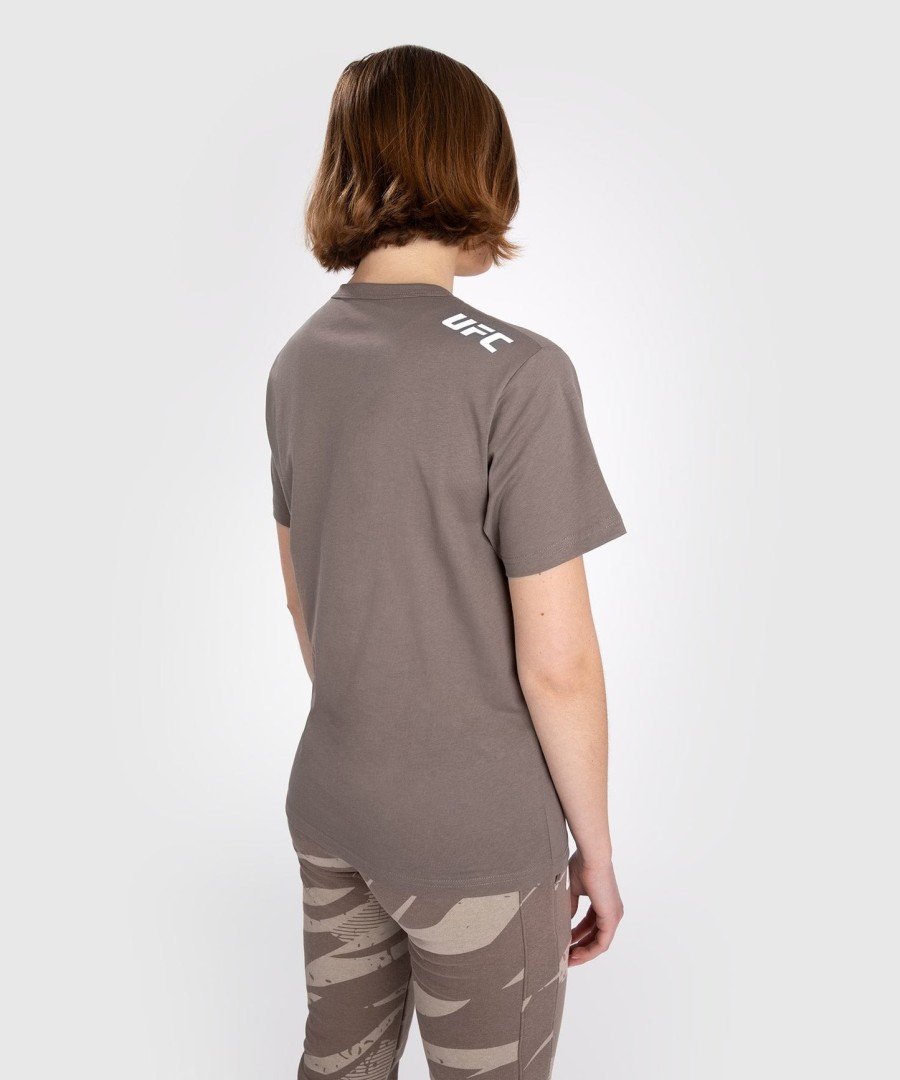 ufc adrenaline by venum fight week women short sleeve cotton t-shirt - bronze