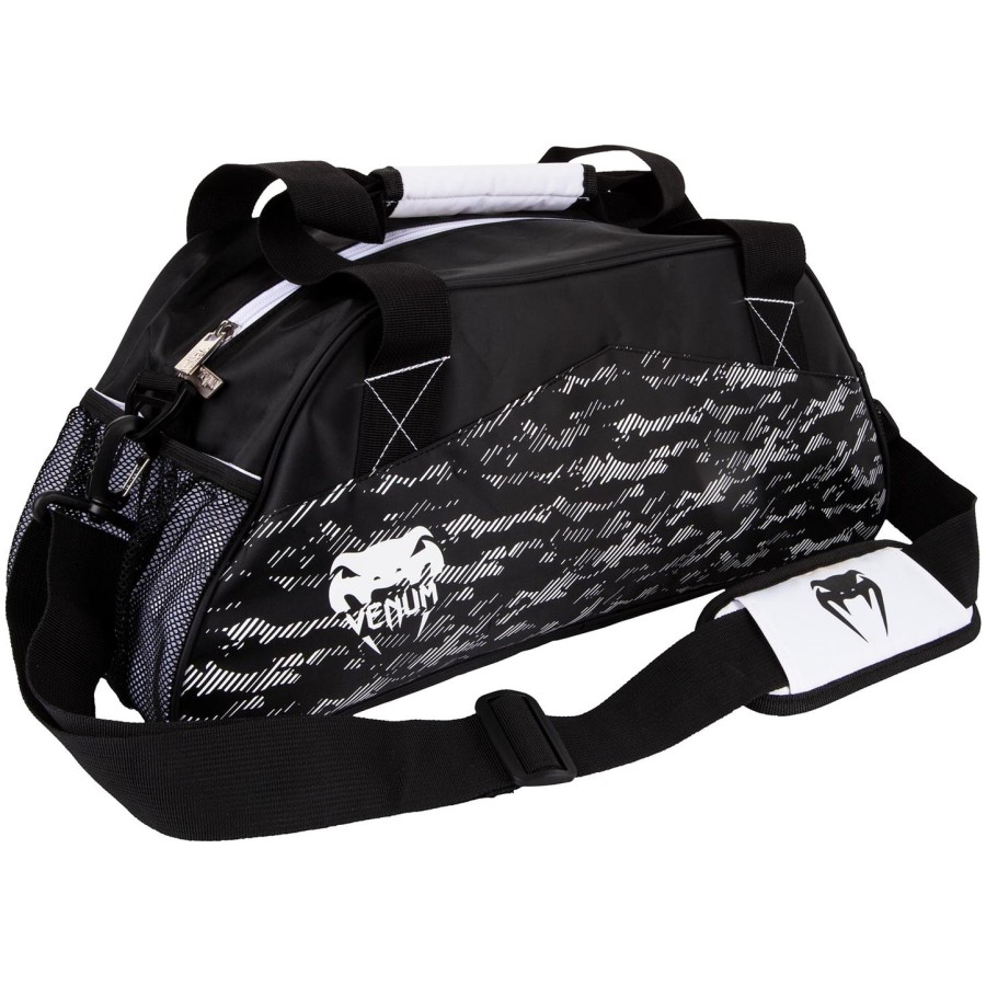 venum camoline sports bag