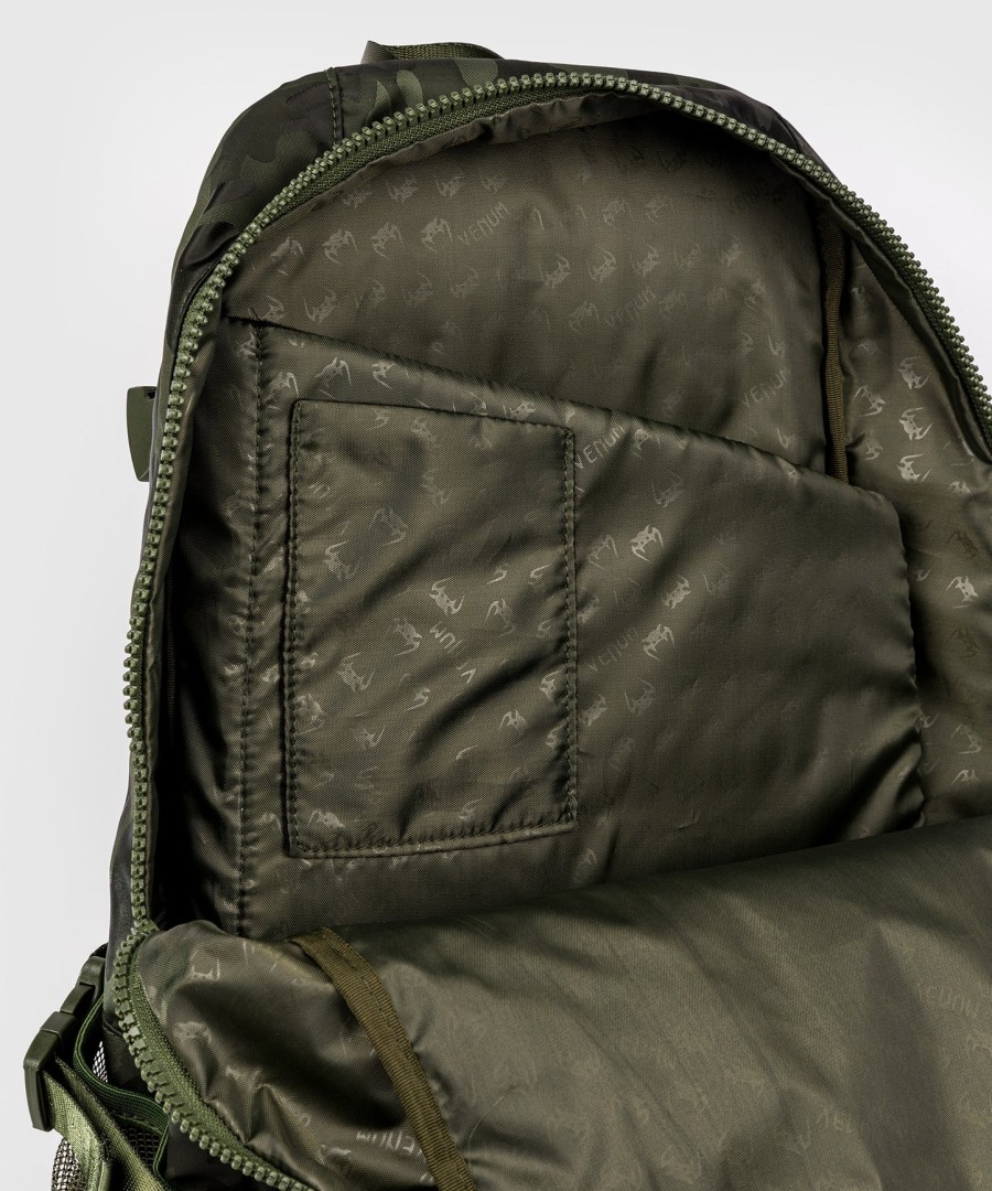 venum challenger pro backpack - khakicamo
