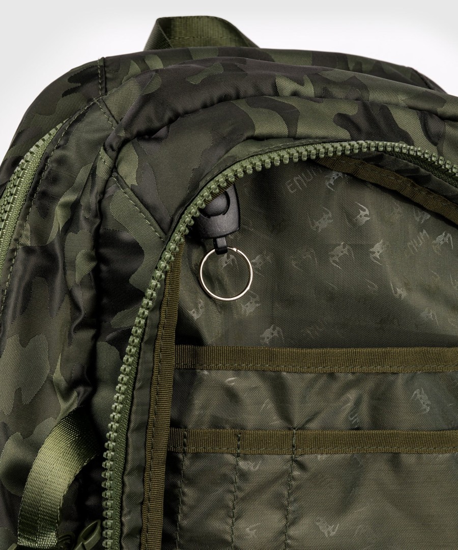 venum challenger pro backpack - khakicamo