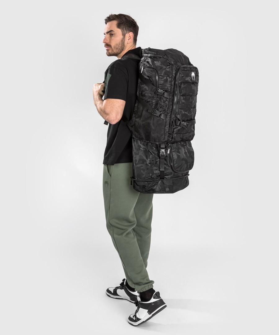 venum challenger xtrem backpack - blackdark camo