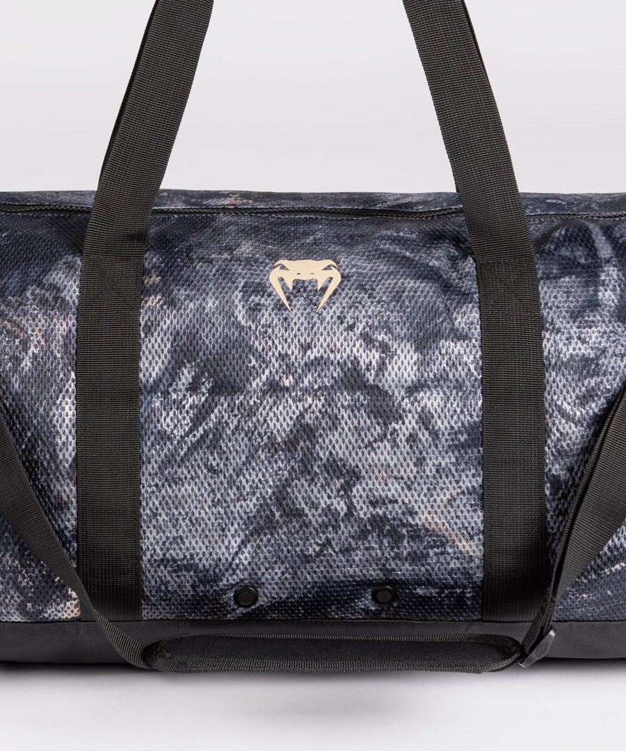 venum laser xt realtree duffle bag - dark camogrey