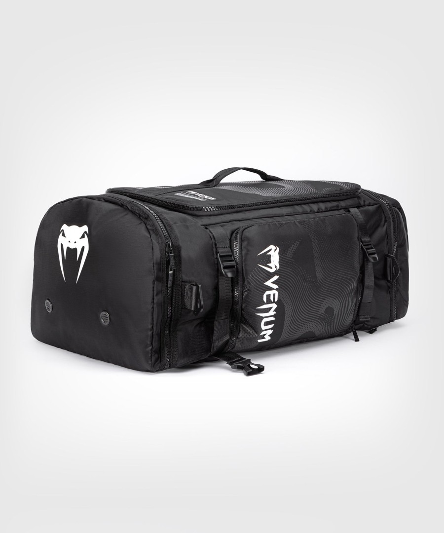 venum trainer hybrid sports bag - black