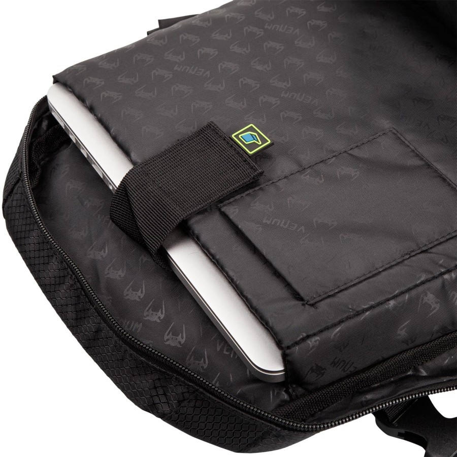venum challenger pro backpack - blackneo yellow