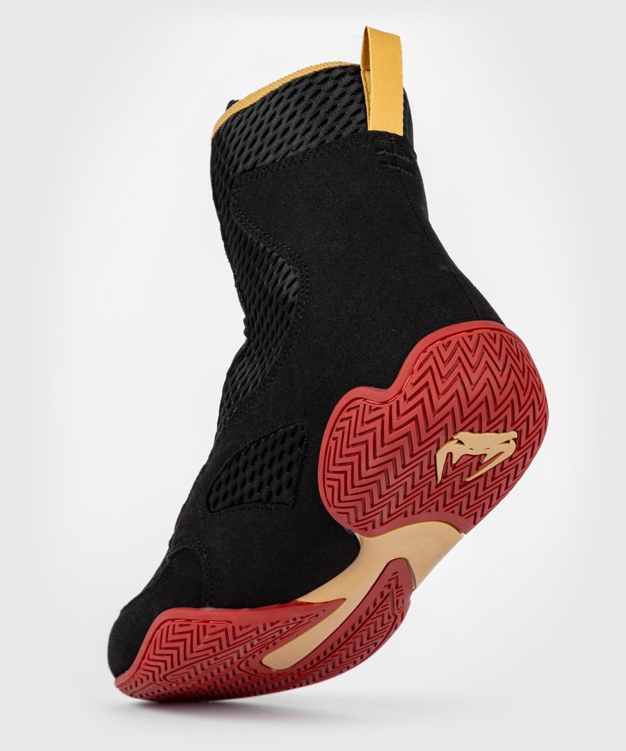 venum contender boxing shoes - blackgoldred