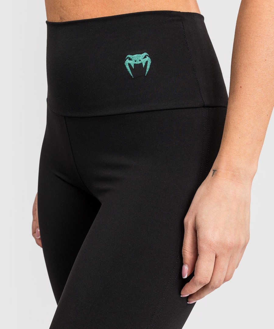 venum boxing classic women compression shorts - black