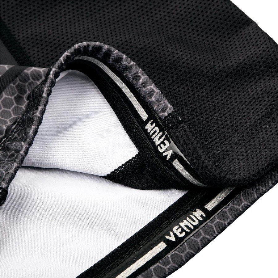 venum technical 2.0 rashguard long sleeves - blackyellow