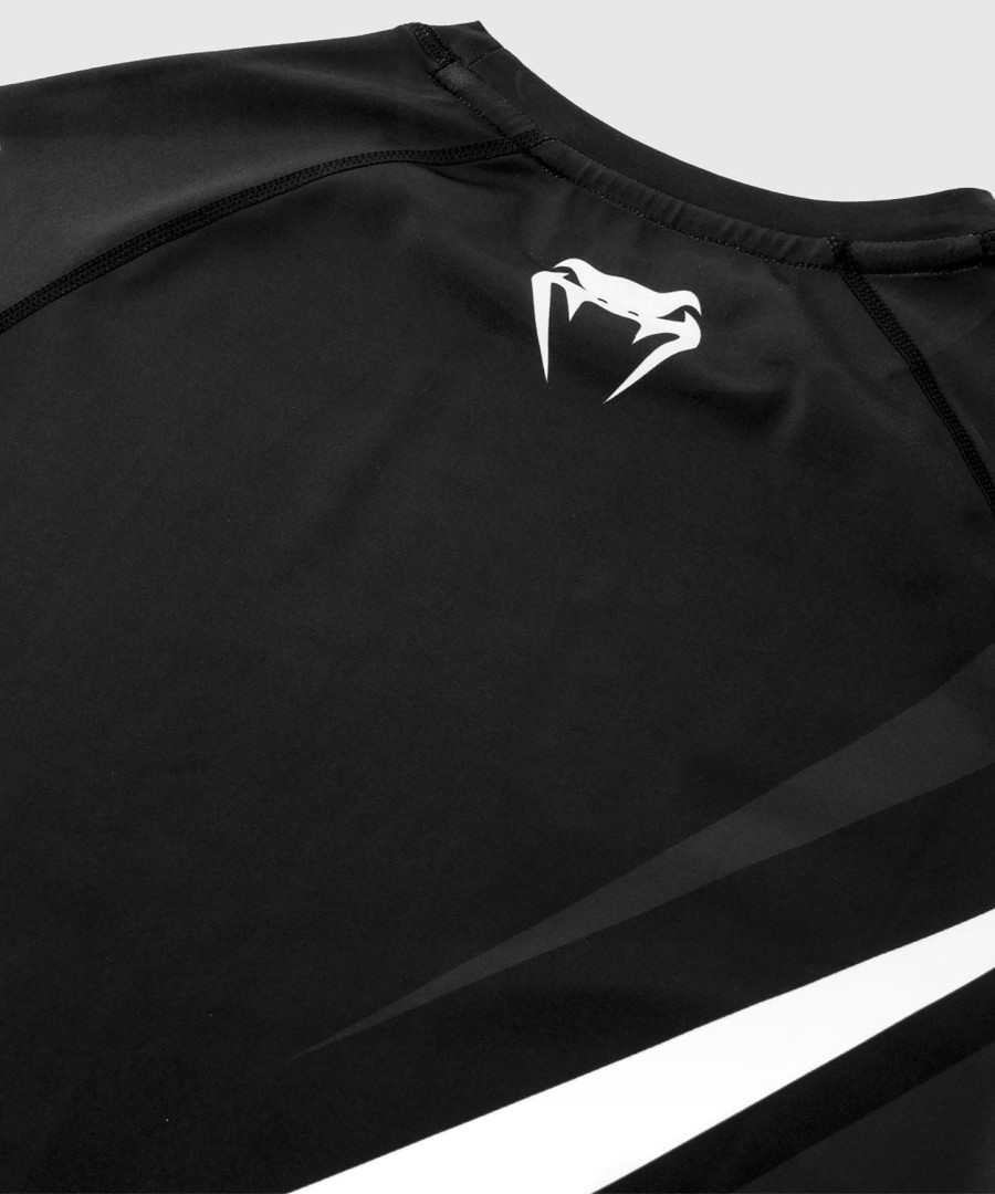 venum contender 4.0 rashguard - short sleeves - blackgrey-white