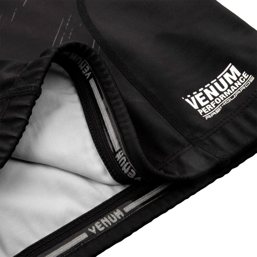 venum training camp 2.0 rashguard - long sleeves - blackneo yellow