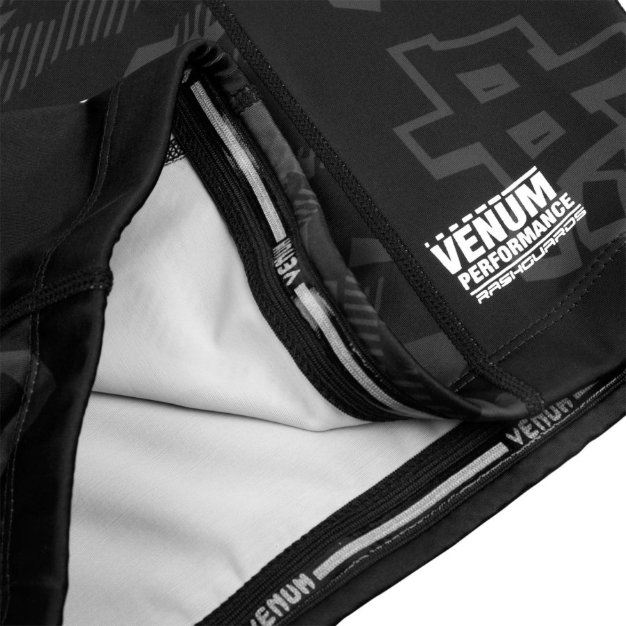venum okinawa 2.0 rashguard - short sleeves - blackwhite
