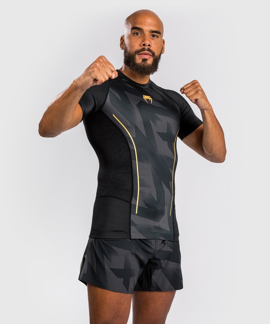 venum razor rashguard short sleeves - blackgold