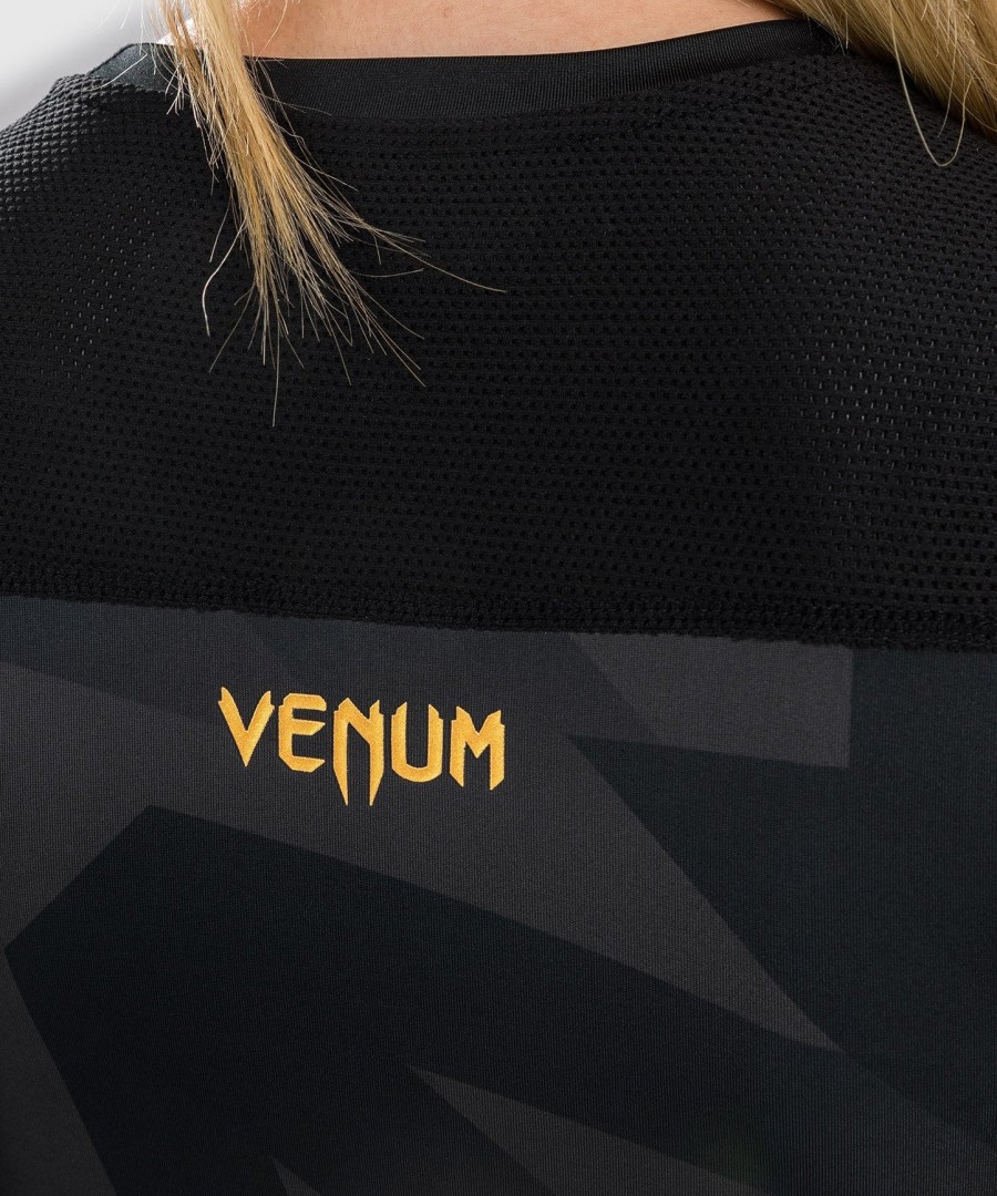 venum razor rashguard - long sleeves - for women - blackgold