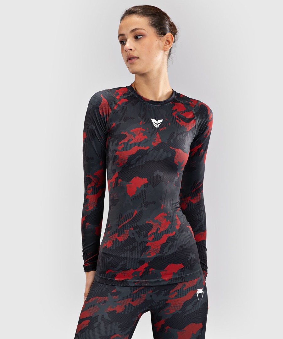 venum x sophia rose women long sleeve rashguard - urban red camo