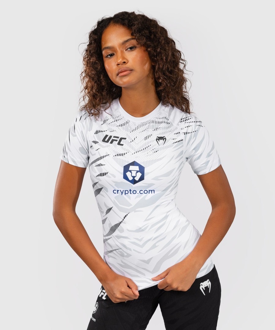 ufc fusion by venum authentic fight night women performance short sleeve rashguard - white