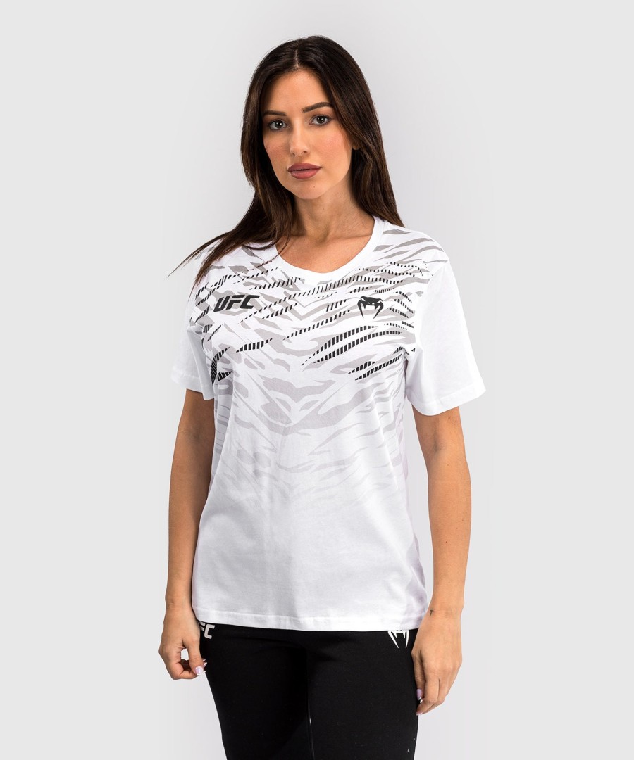 ufc fusion by venum replica women short sleeve t-shirt - white