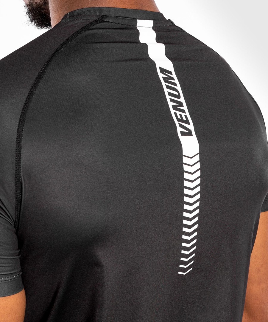 venum nogi 3.0 dry tech t-shirt - blackwhite