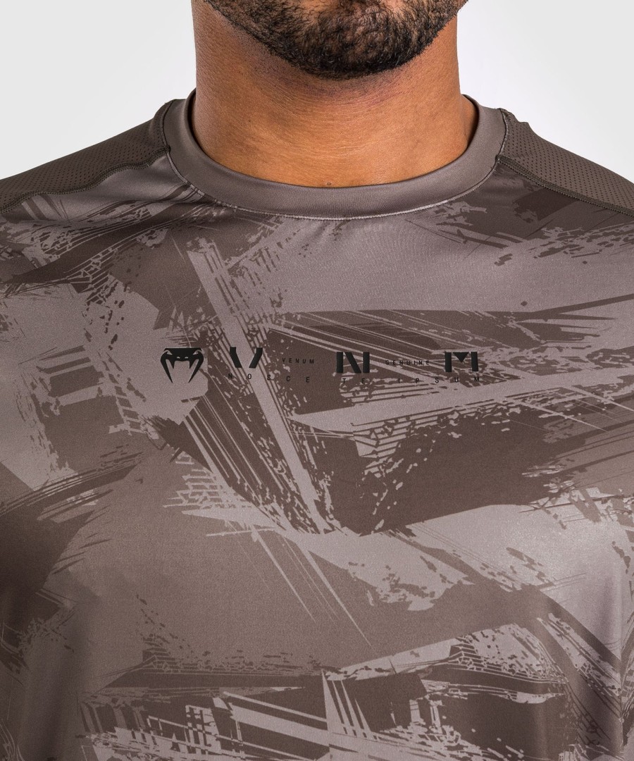 venum electron 3.0 dry-tech t-shirt - sand