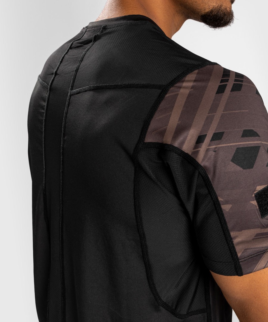 venum tecmo 2.0 dry tech t-shirt - blackbrown