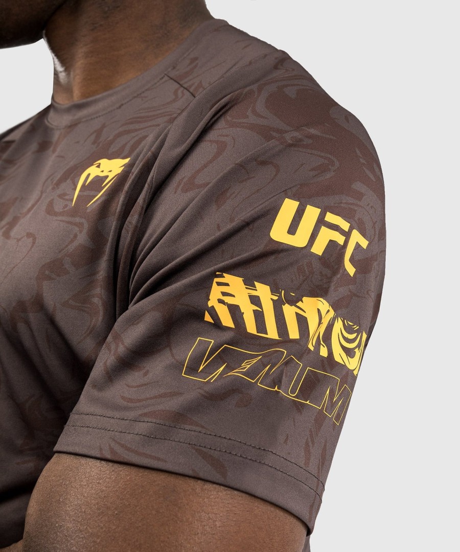 ufc fusion by venum fight week men dry-tech t-shirt - earthen brown