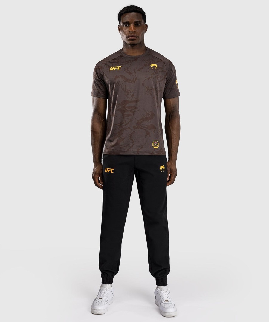 ufc fusion by venum fight week men dry-tech t-shirt - earthen brown