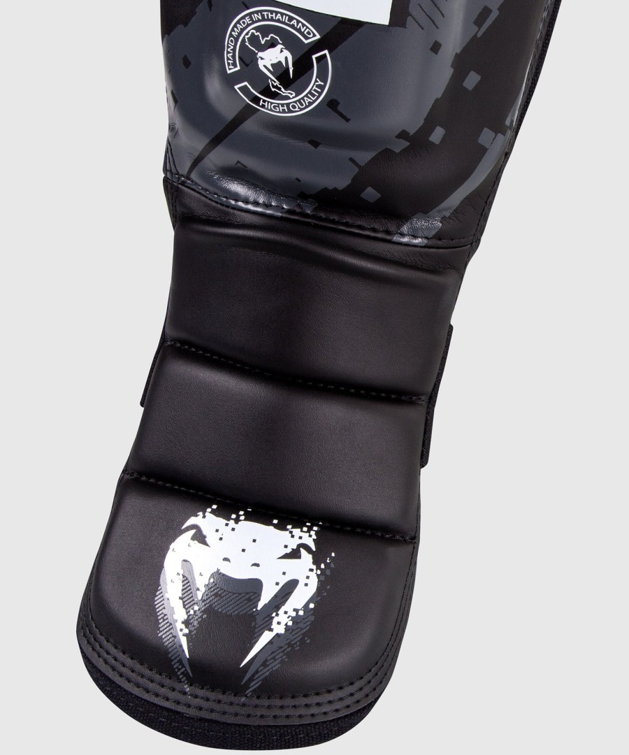 venum pixel mma shin guards - blackgrey