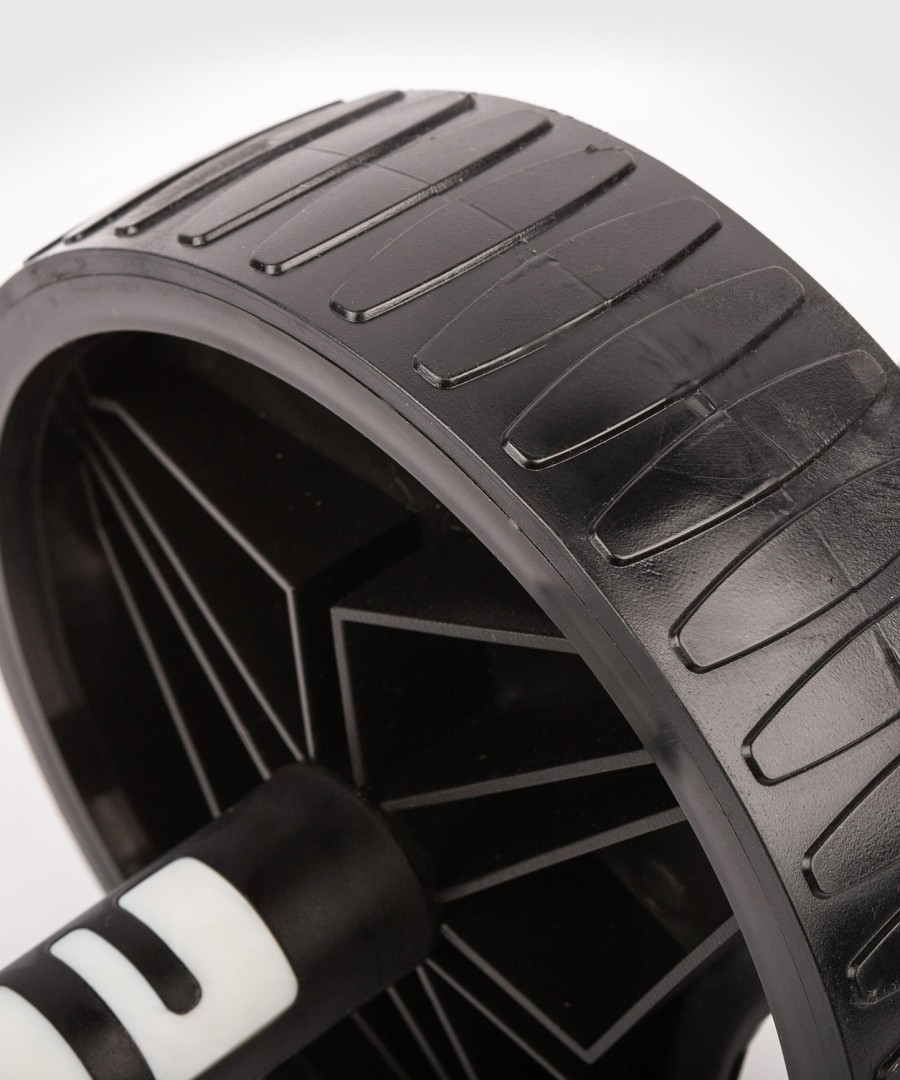 venum challenger abs wheel
