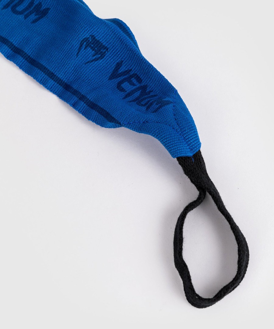 venum hand wraps - royal blue