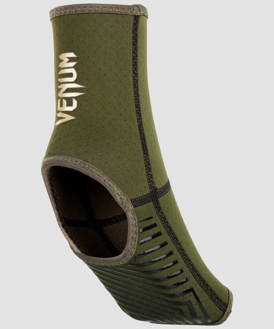 venum kontact evo foot grips