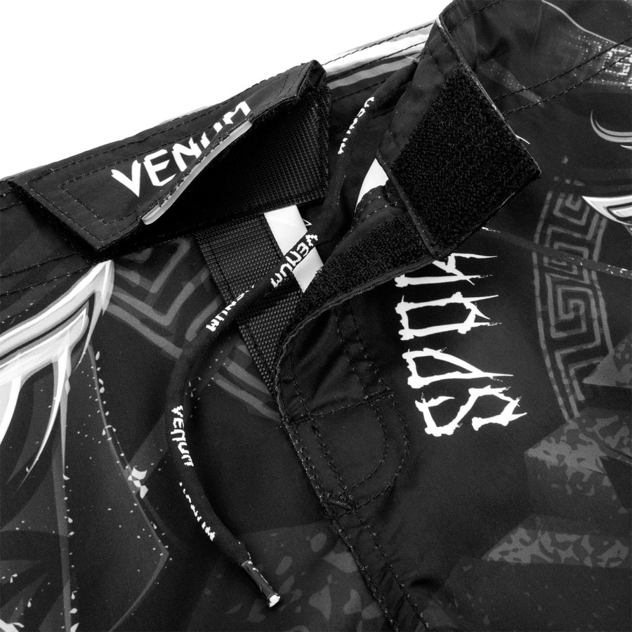 venum gladiator kids fightshorts - blackwhite