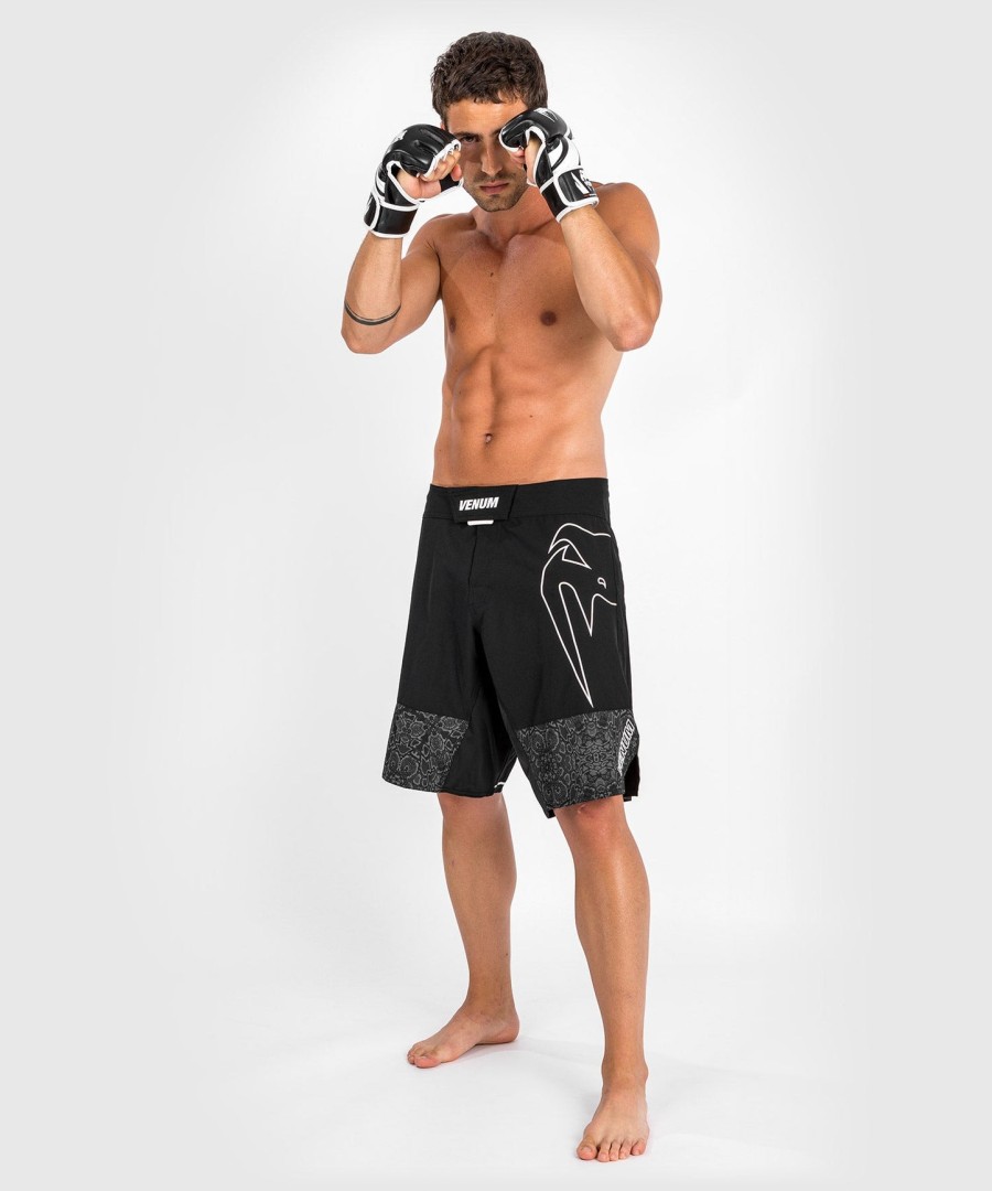 fightshorts light 4.0 venum - blackwhite