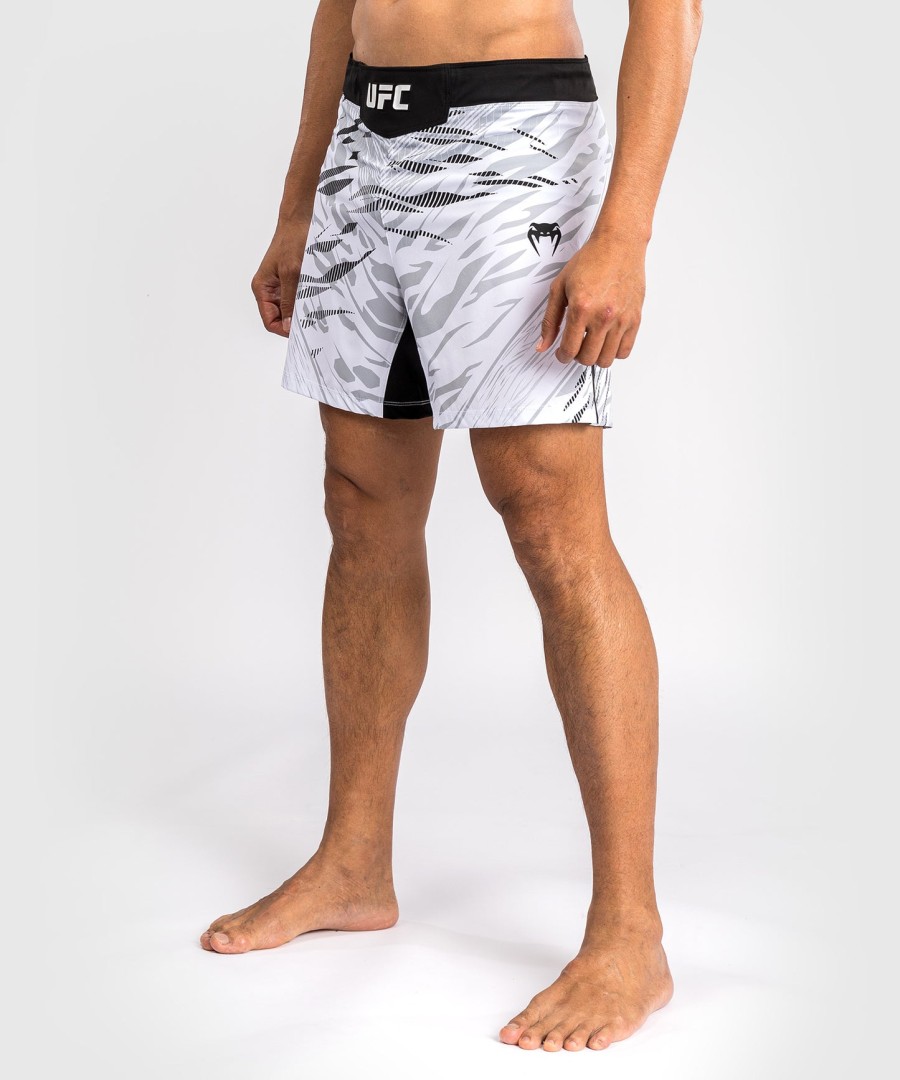 ufc fusion by venum authentic fight night men fight short - short fit - white