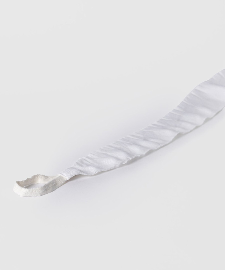 venum kontact boxing hand wraps - white - 2.5m 98 in