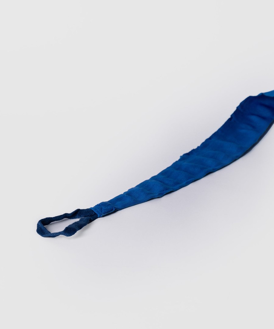 venum kontact boxing hand wraps - blue - 2.5m 98 in
