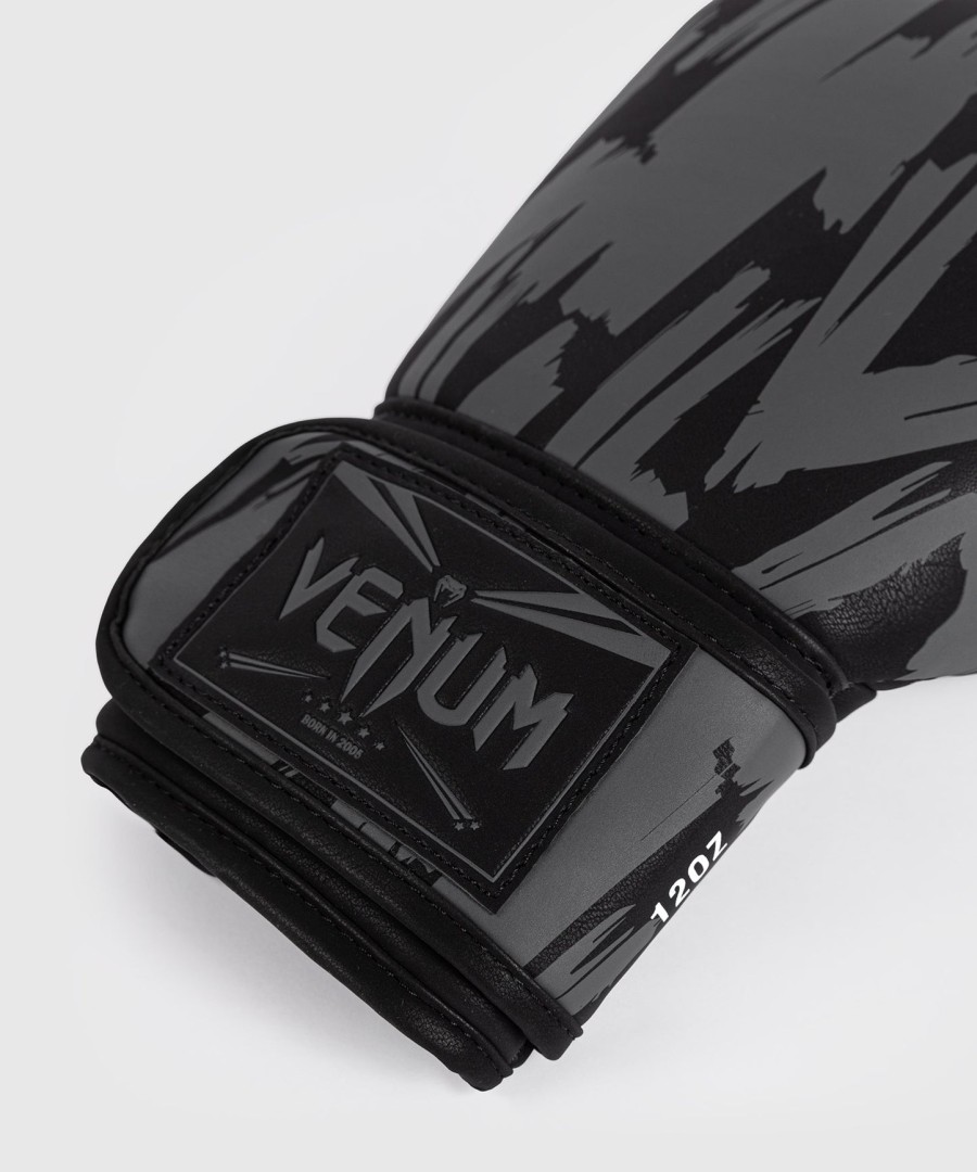 venum graffiti boxing gloves - urban charcoal