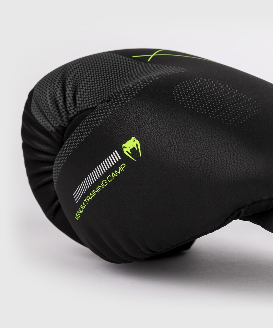 venum training camp 4.0 boxing gloves - blackneon green