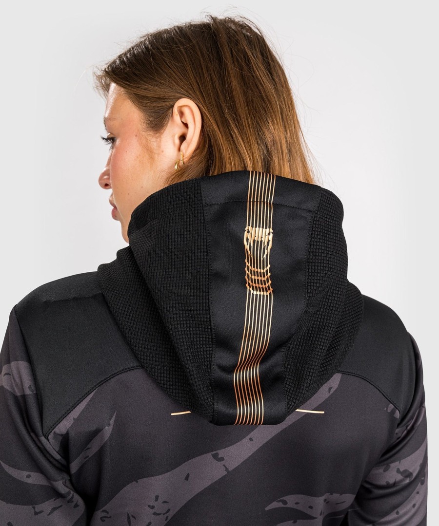 ufc adrenaline by venum fight week women zip hoodie - urban camo