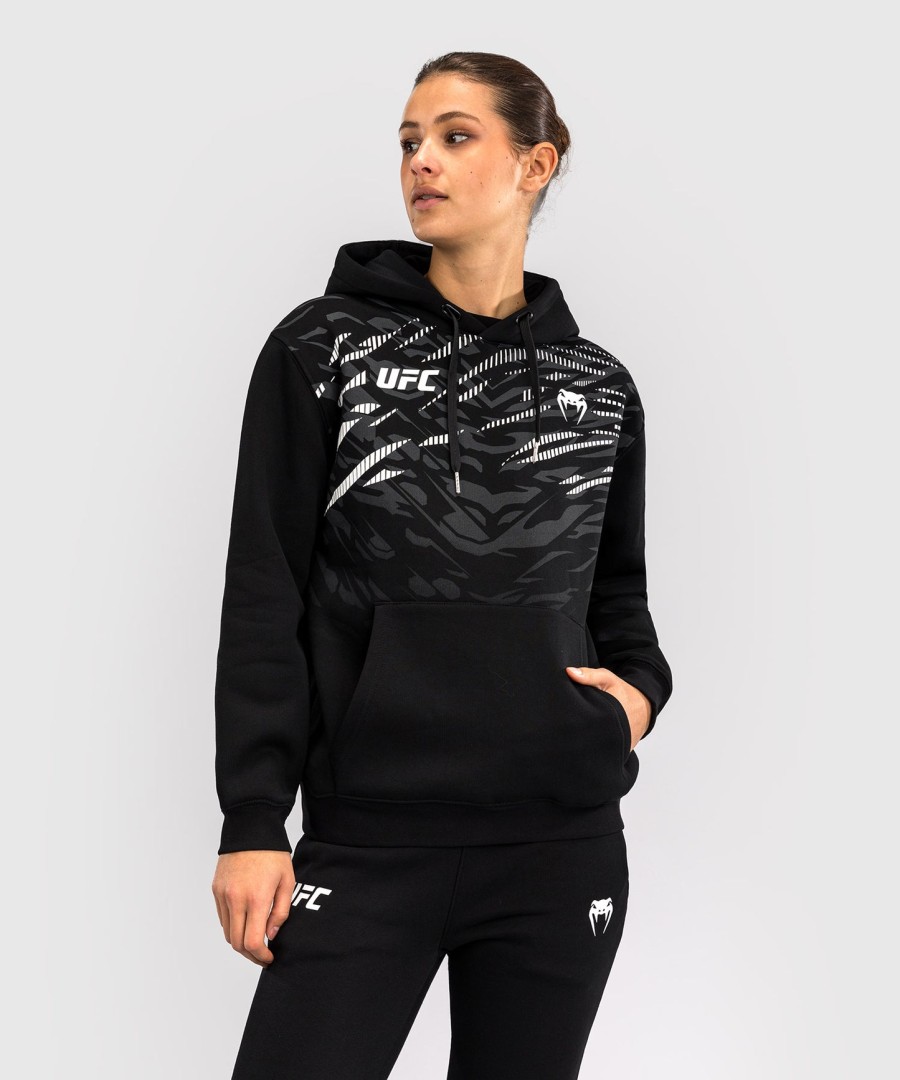 ufc fusion by venum women replica pullover hoodie - black