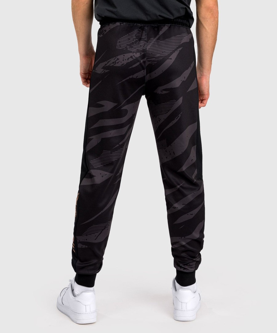 ufc adrenaline by venum fight week men pant - urban camo