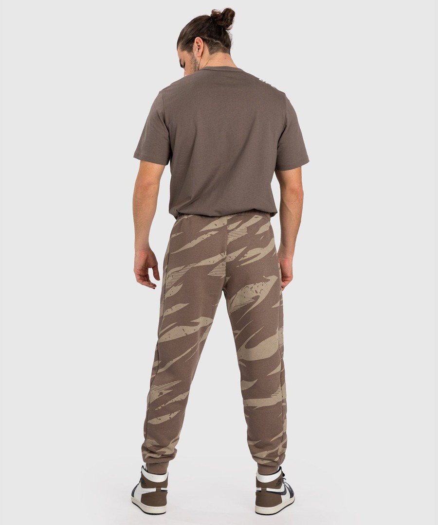 ufc adrenaline by venum fight week men pant - desert camo