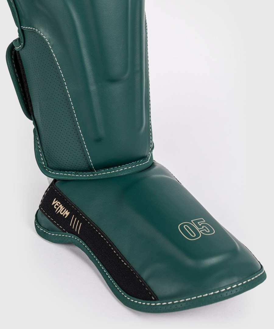 venum impact evo shin guards - emerald green