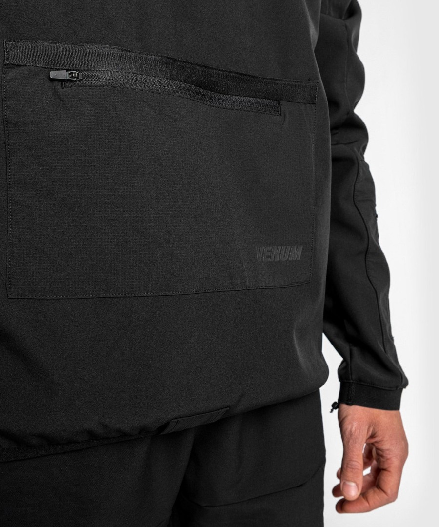 venum altitude half-zip sweater - black