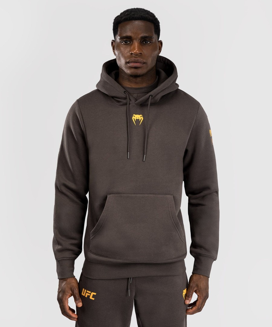 ufc fusion by venum fight week men pullover hoodie - solid earthen brown