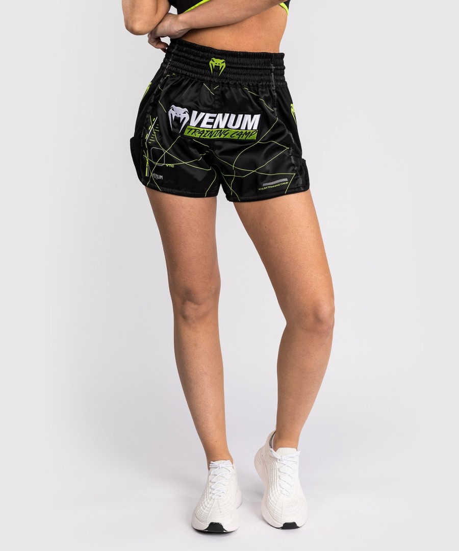 venum training camp 4.0 muay thai short - blackneon green