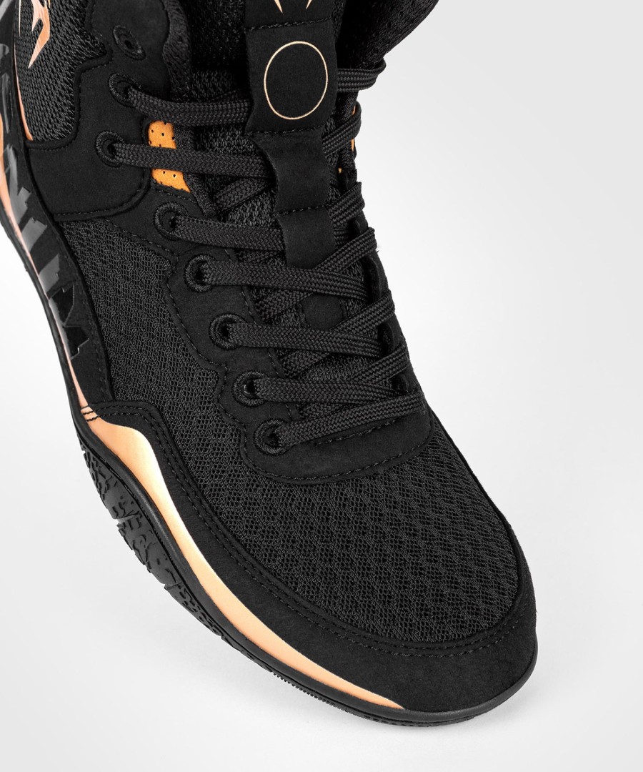 venum elite wrestling shoes - blackbronze
