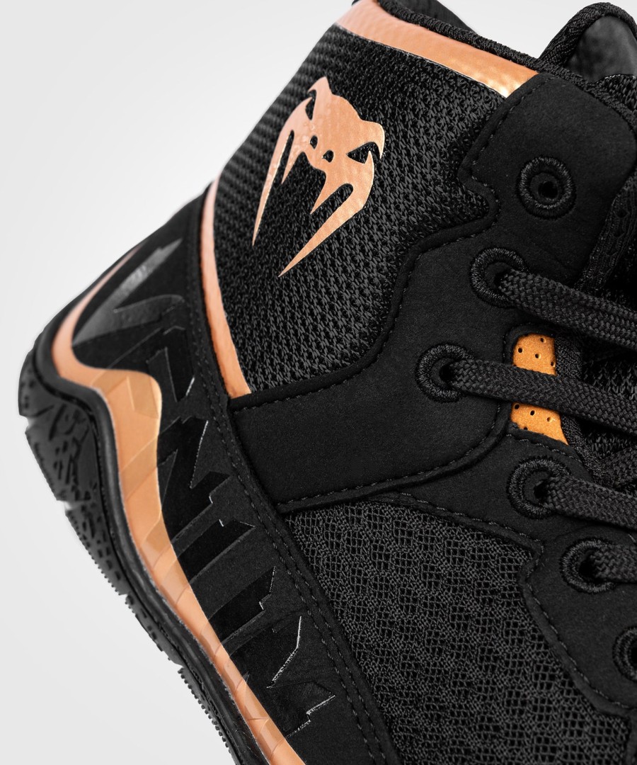 venum elite wrestling shoes - blackbronze