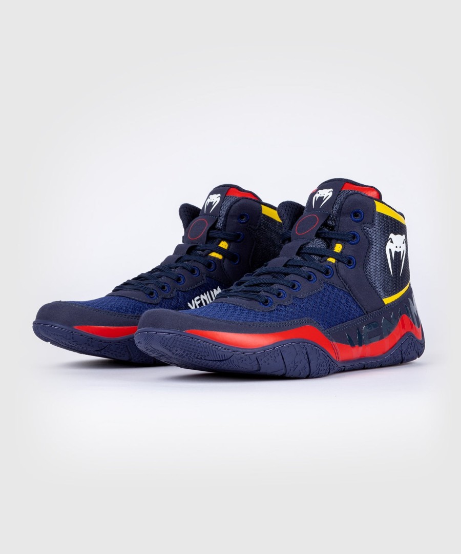 venum elite wrestling shoes - blueyellow