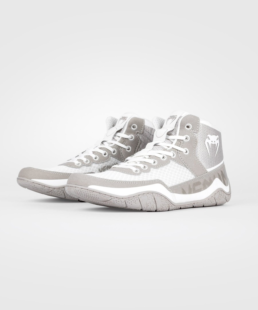 venum elite wrestling shoes - beigesand