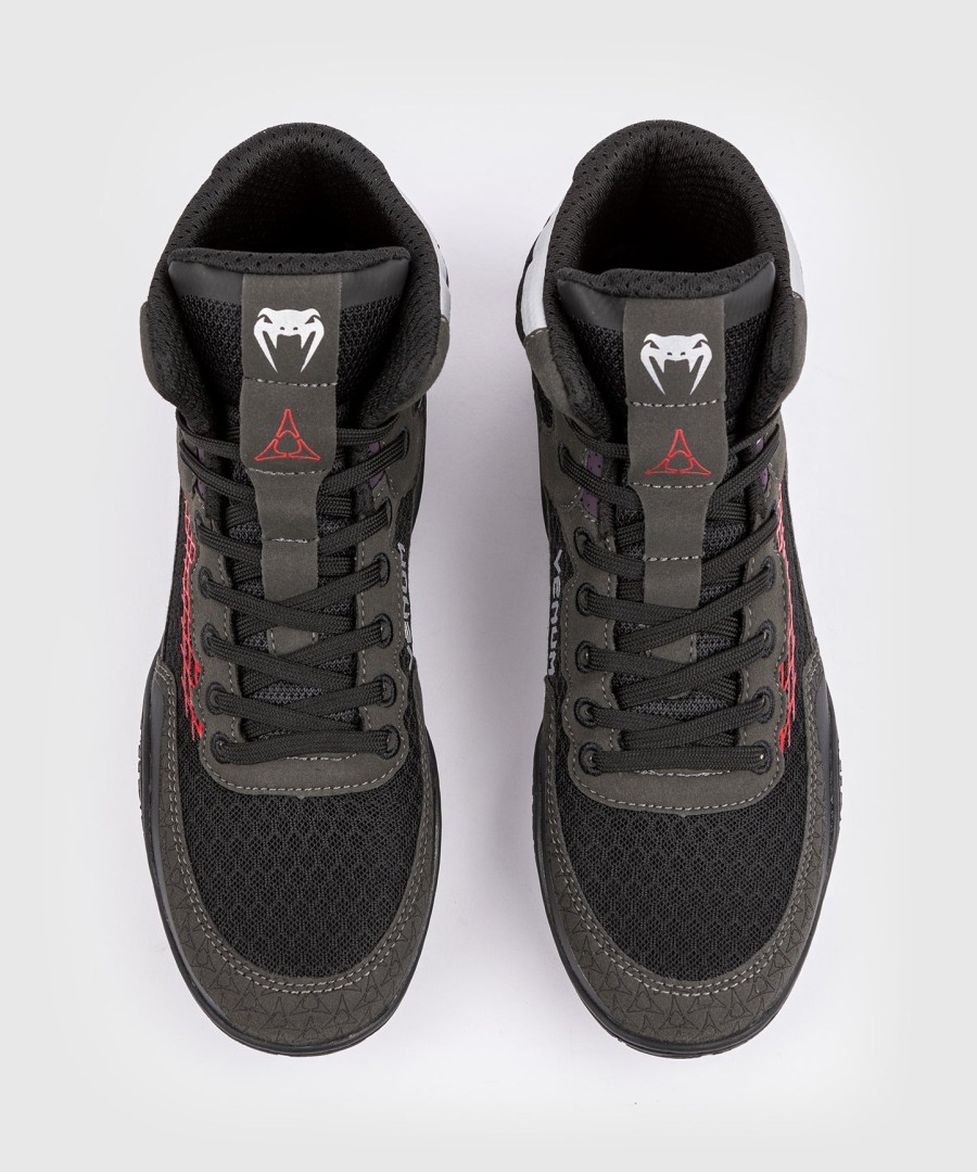 venum x dodge banshee wrestling shoes - black